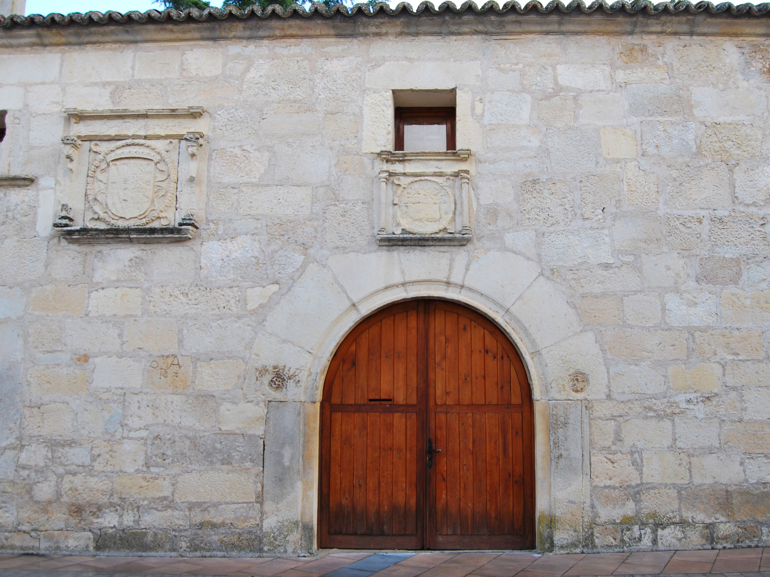 Fachada del Palacio de los Mendoza